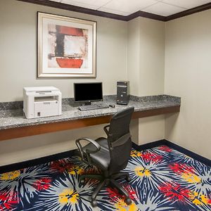 Holiday Inn Express Cleveland Airport - Brook Park By Ihg